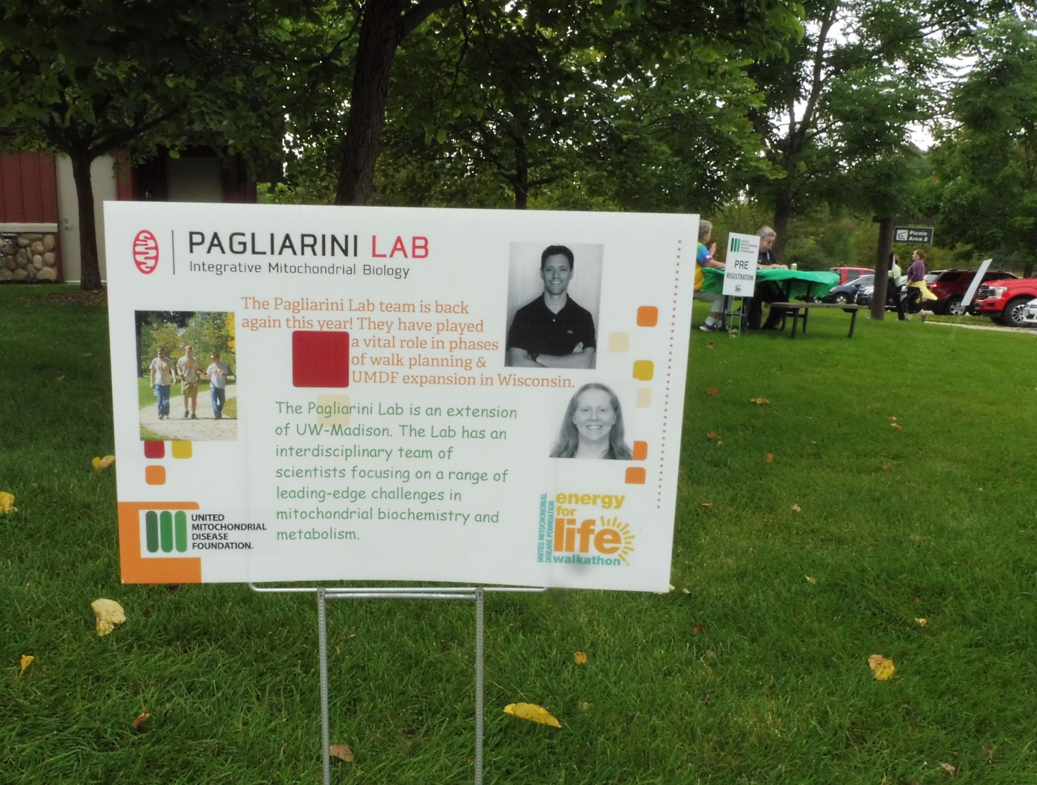 Pagliarini Lab Members Attend Mitochondrial Disease Walk, Interact with